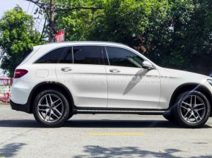 Xe Mercedes Benz GLC 300 4Matic 2017