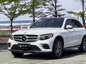 Xe Mercedes Benz GLC 300 4Matic 2017