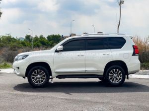 Xe Toyota Prado VX 2.7L 2018