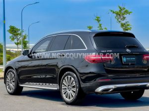 Xe Mercedes Benz GLC 250 4Matic 2018
