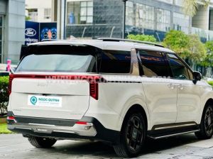 Xe Kia Carnival Signature 2.2D 2024