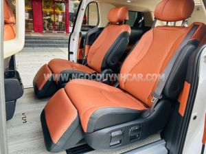 Xe Kia Carnival Signature 2.2D 2025