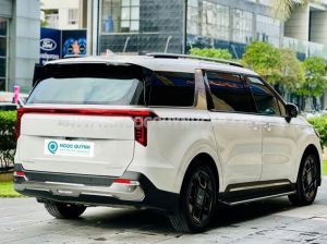 Xe Kia Carnival Signature 2.2D 2025