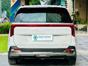 Xe Kia Carnival Signature 2.2D 2025