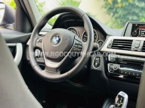 Xe BMW 320i 2016