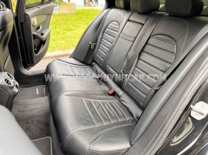 Xe Mercedes Benz C300 AMG 2021