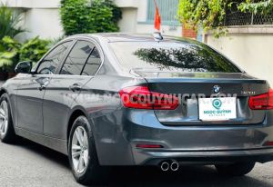 Xe BMW 320i 2017