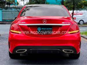 Xe Mercedes Benz C300 AMG 2021