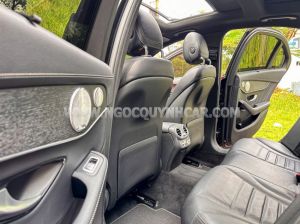 Xe Mercedes Benz C300 AMG 2021