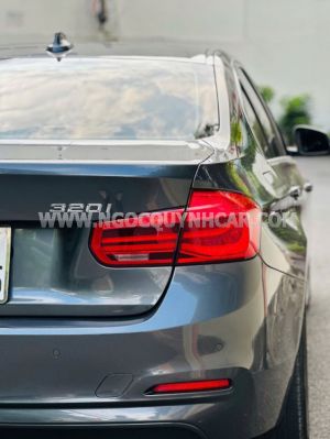 Xe BMW 320i 2017