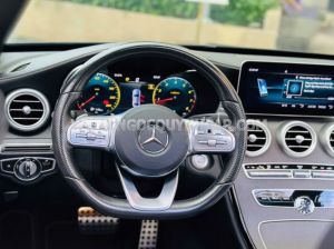 Xe Mercedes Benz C300 AMG 2021