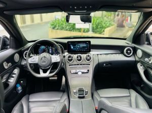 Xe Mercedes Benz C300 AMG 2021
