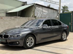 Xe BMW 320i 2016